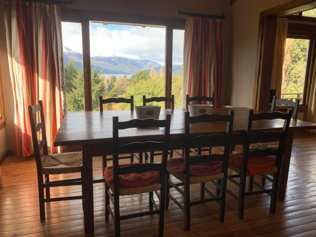 Arelauquen Bungalows&Suites San Carlos de Bariloche Exterior foto