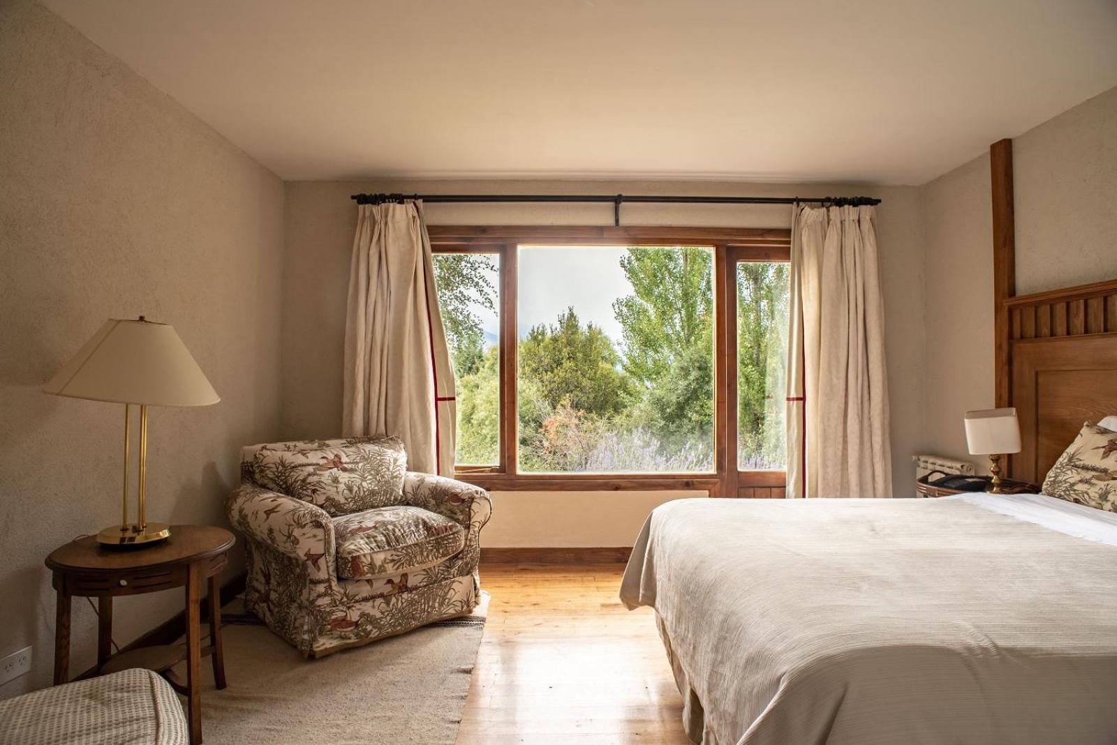 Arelauquen Bungalows&Suites San Carlos de Bariloche Exterior foto