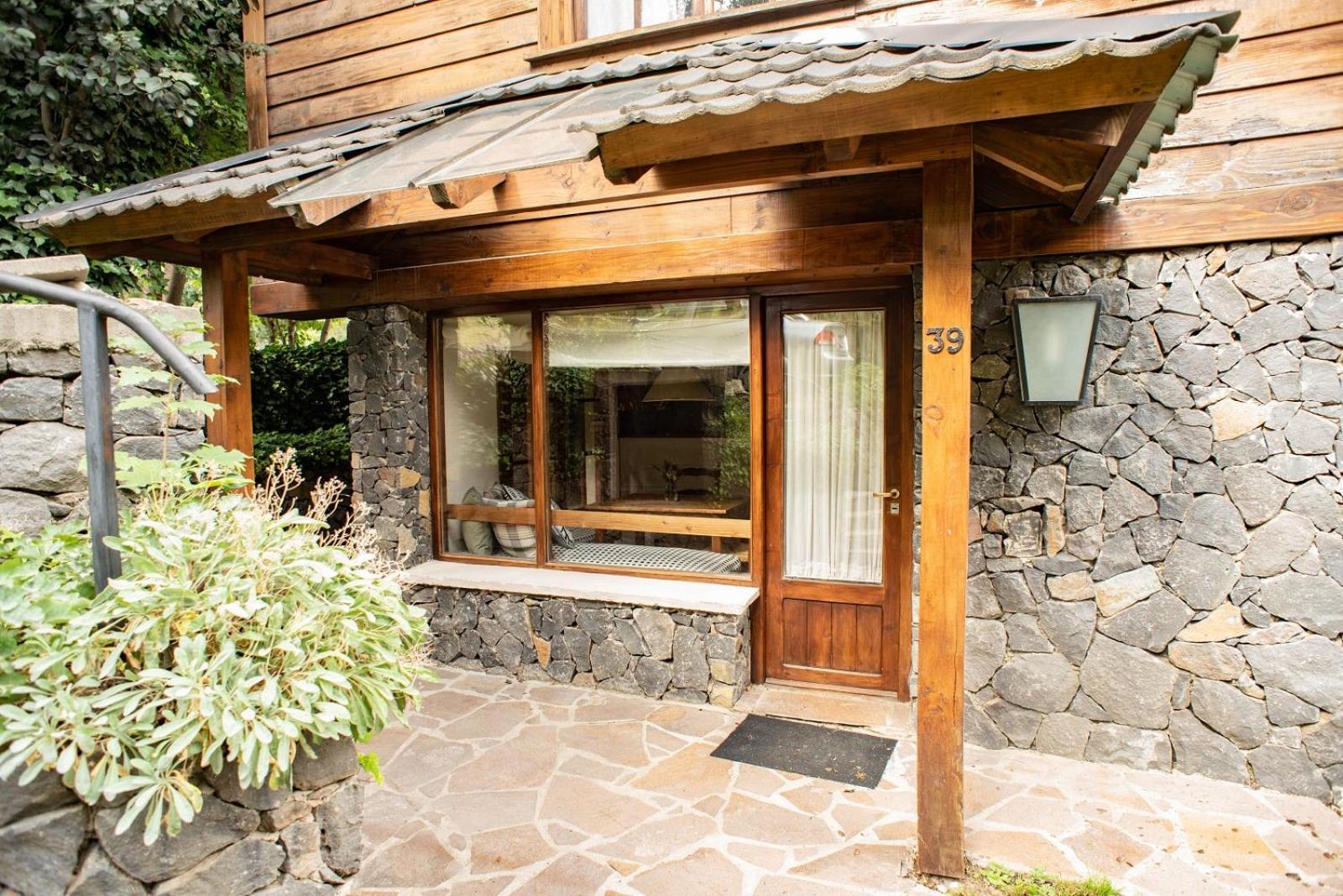 Arelauquen Bungalows&Suites San Carlos de Bariloche Exterior foto