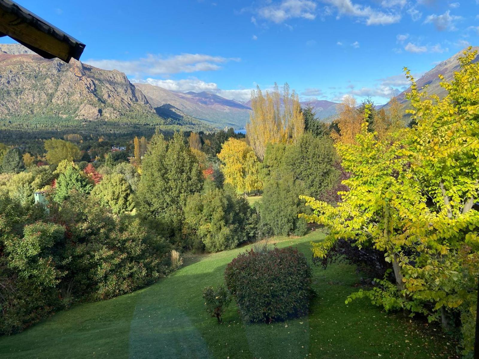 Arelauquen Bungalows&Suites San Carlos de Bariloche Exterior foto